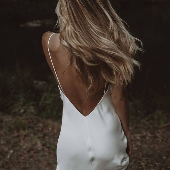 Grace Loves Lace - SUMMER Wedding Gown - Picture 4 of 11